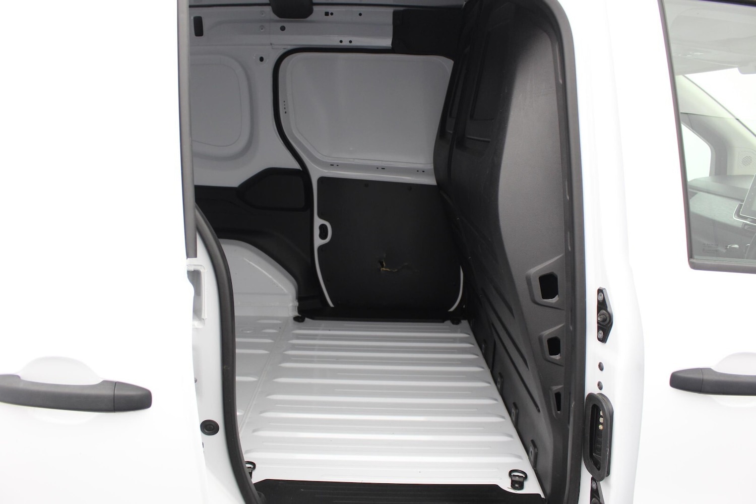 Used Nissan Other 2024 for sale - 78179740: Photo 13