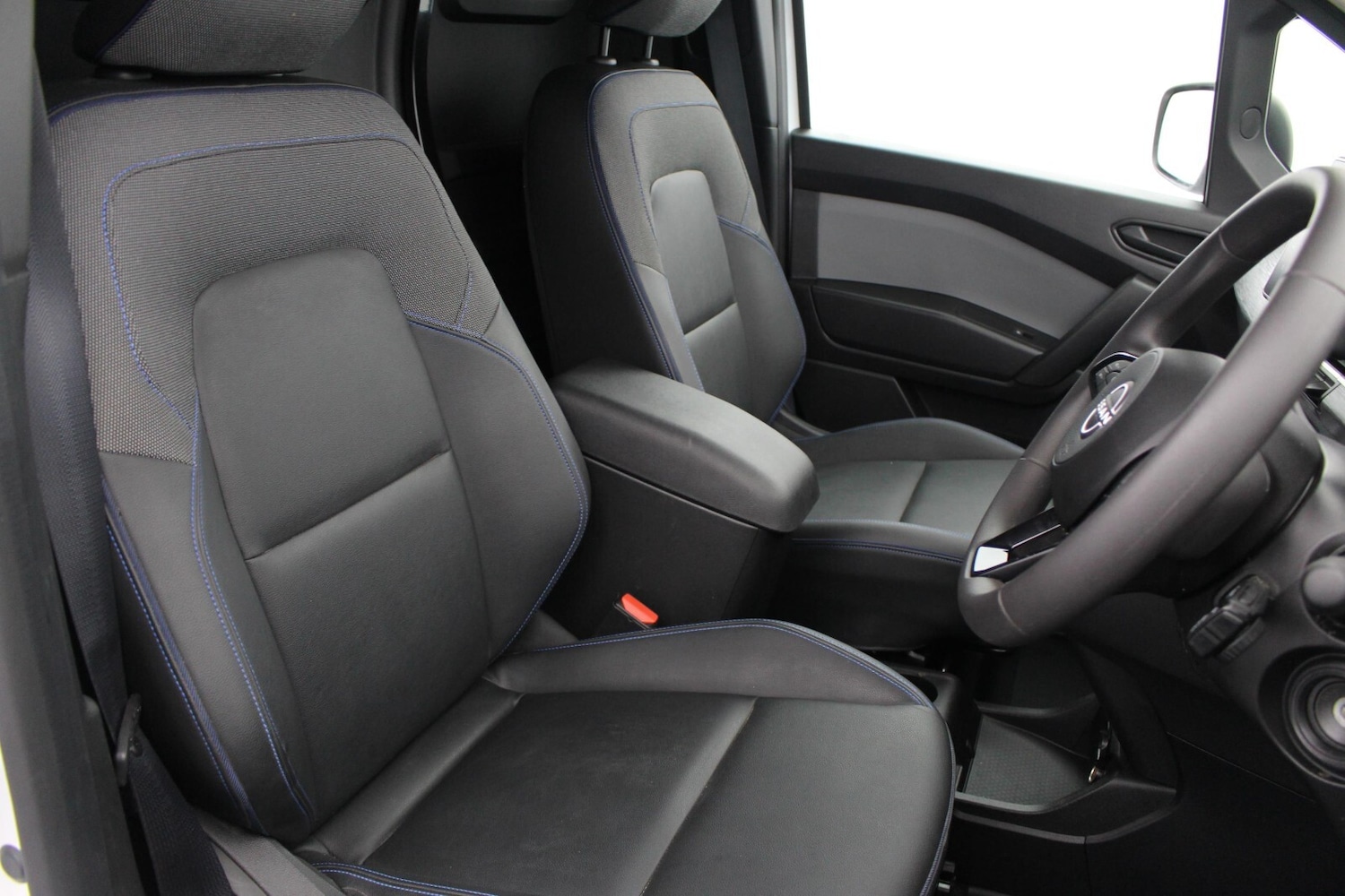 Used Nissan Other 2024 for sale - 78179740: Photo 9