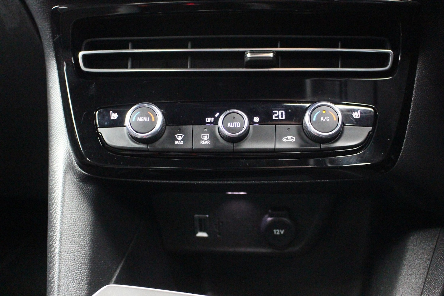 Used Vauxhall Mokka 2023 for sale - 78117760: Photo 14