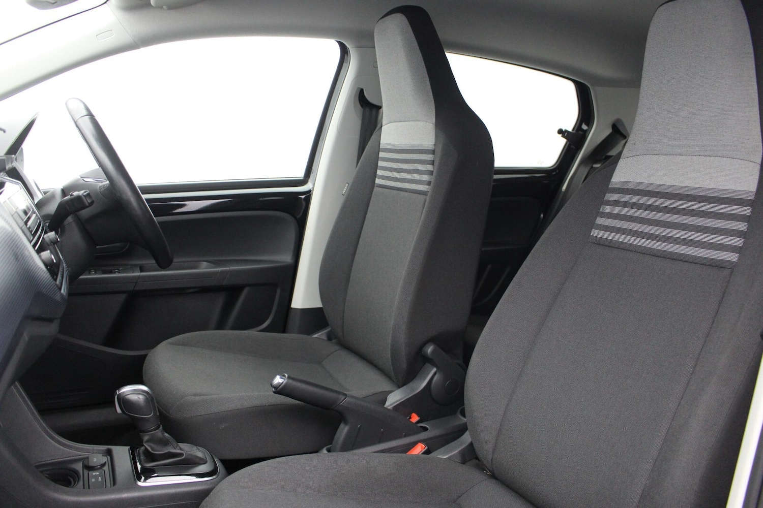 Used Volkswagen up! 2022 for sale - 76971207: Photo 8