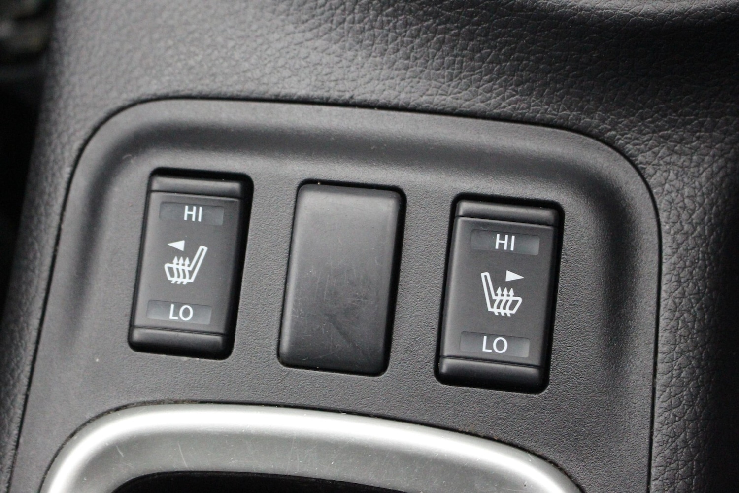 Used Nissan Navara 2021 for sale - 77614351: Photo 19