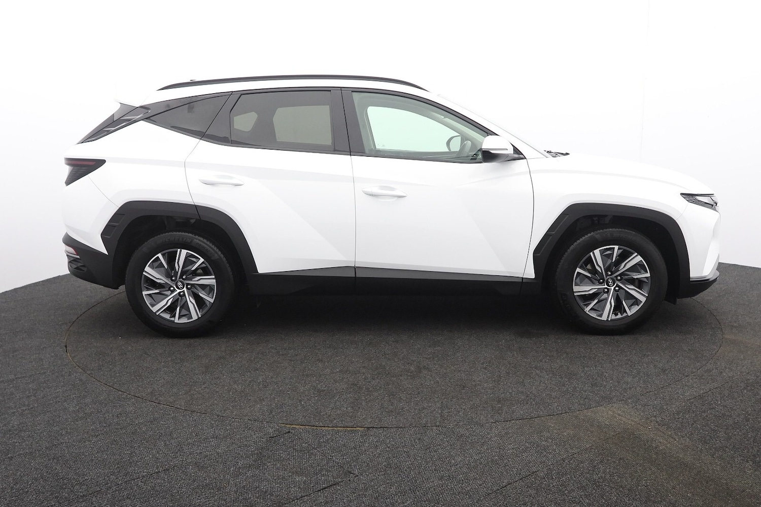 Used Hyundai TUCSON 2022 for sale - 77360567: Photo 2