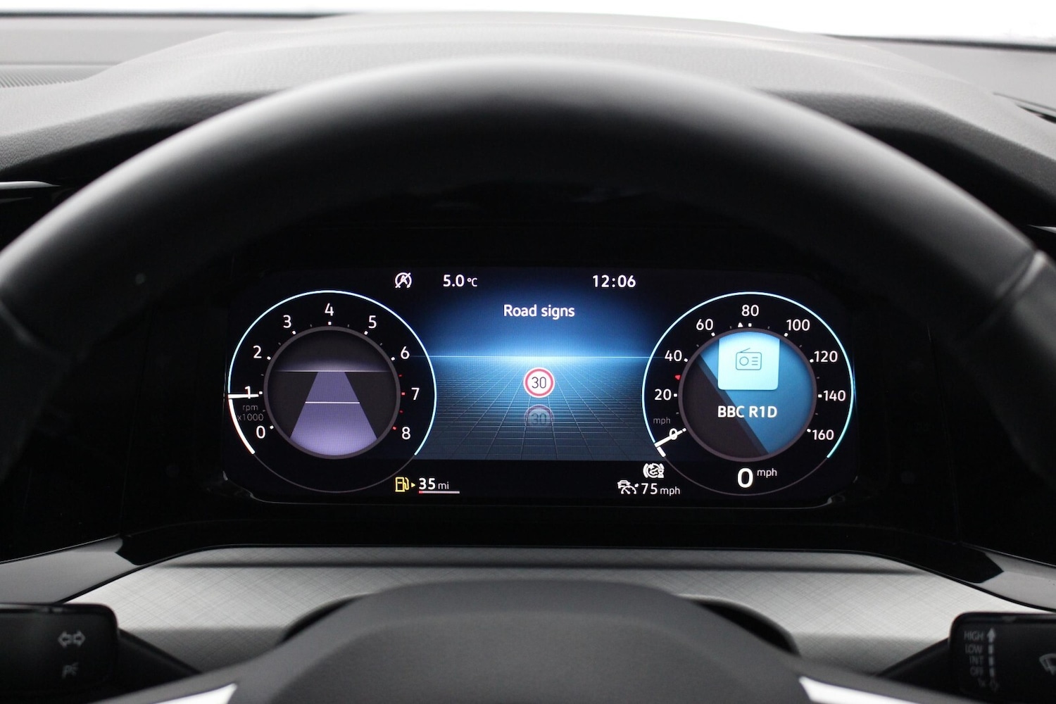 Used Volkswagen Golf 2023 for sale - 77293348: Photo 19