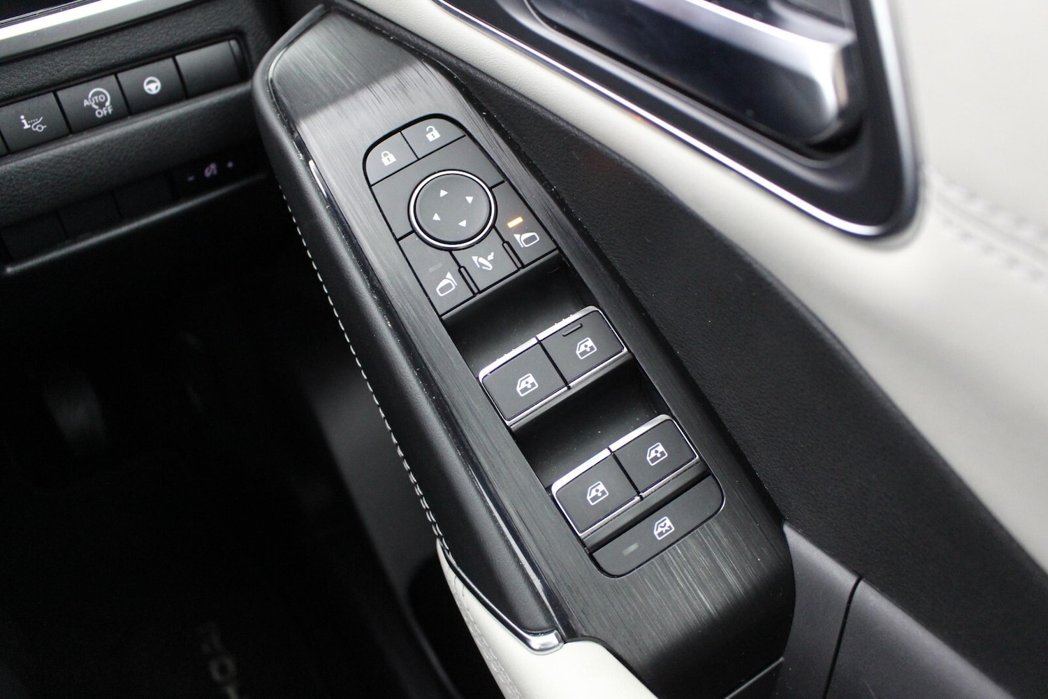 Used Nissan Qashqai 2022 for sale - 77063289: Photo 30