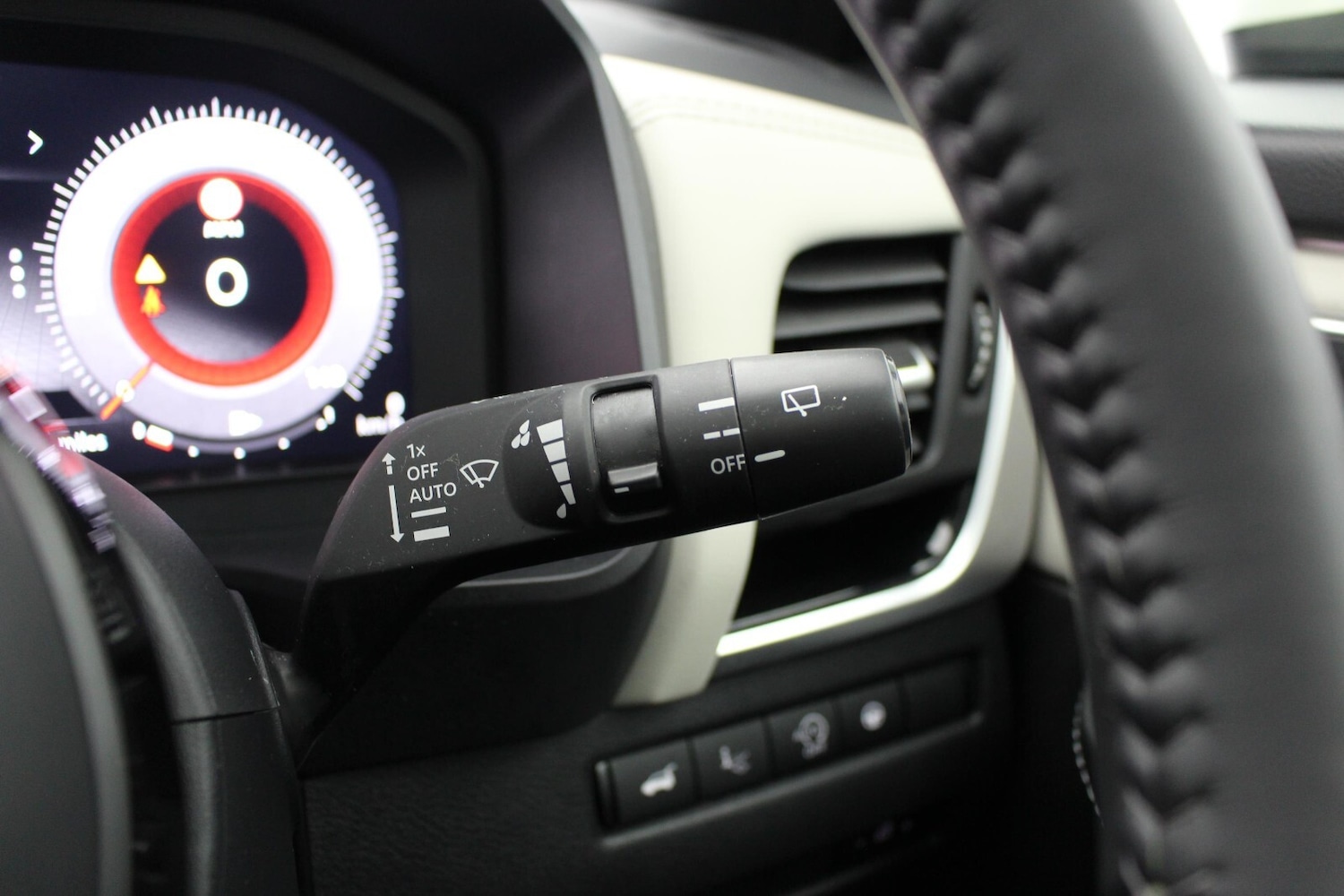 Used Nissan Qashqai 2022 for sale - 77063289: Photo 32