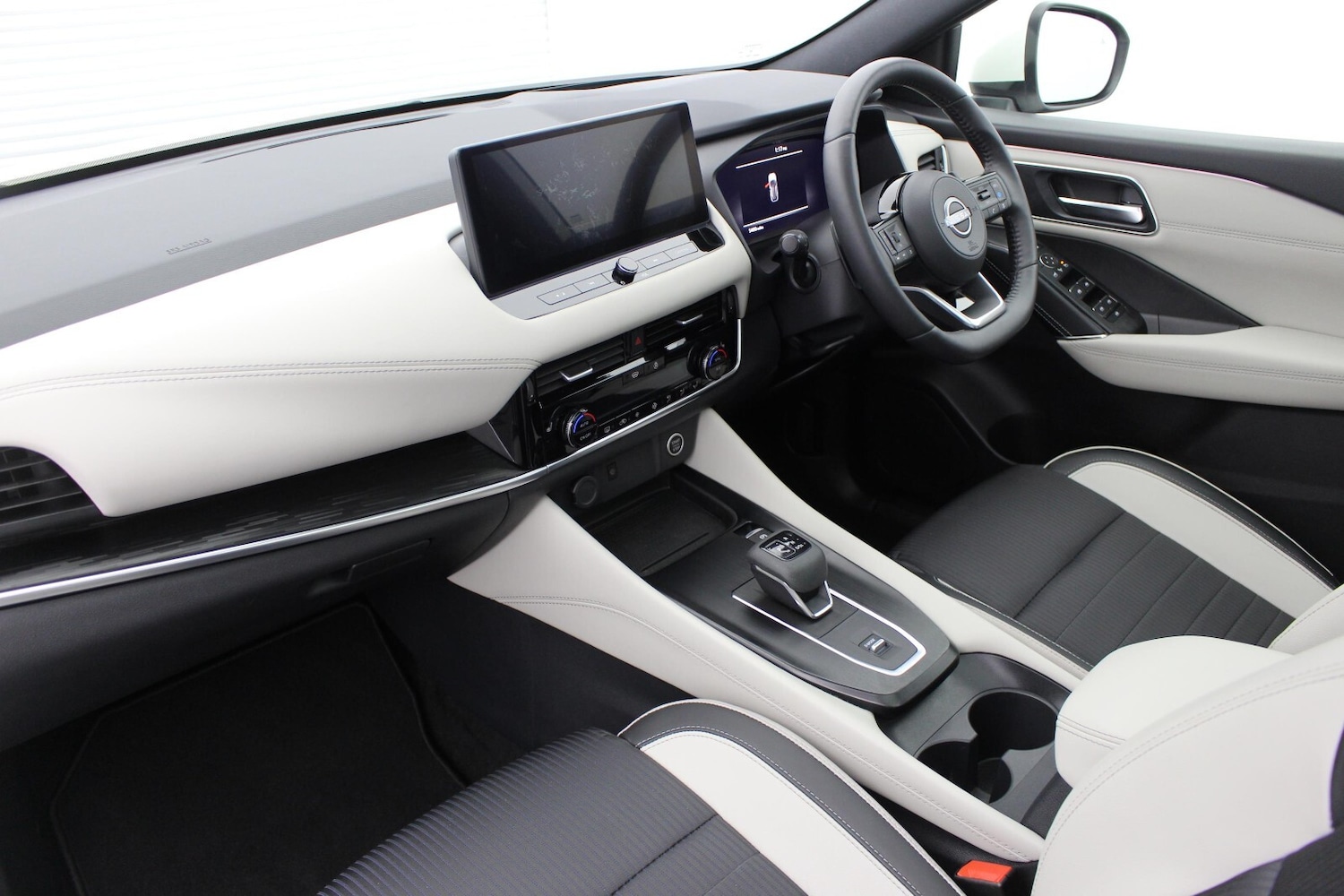 Used Nissan Qashqai 2022 for sale - 77063289: Photo 6