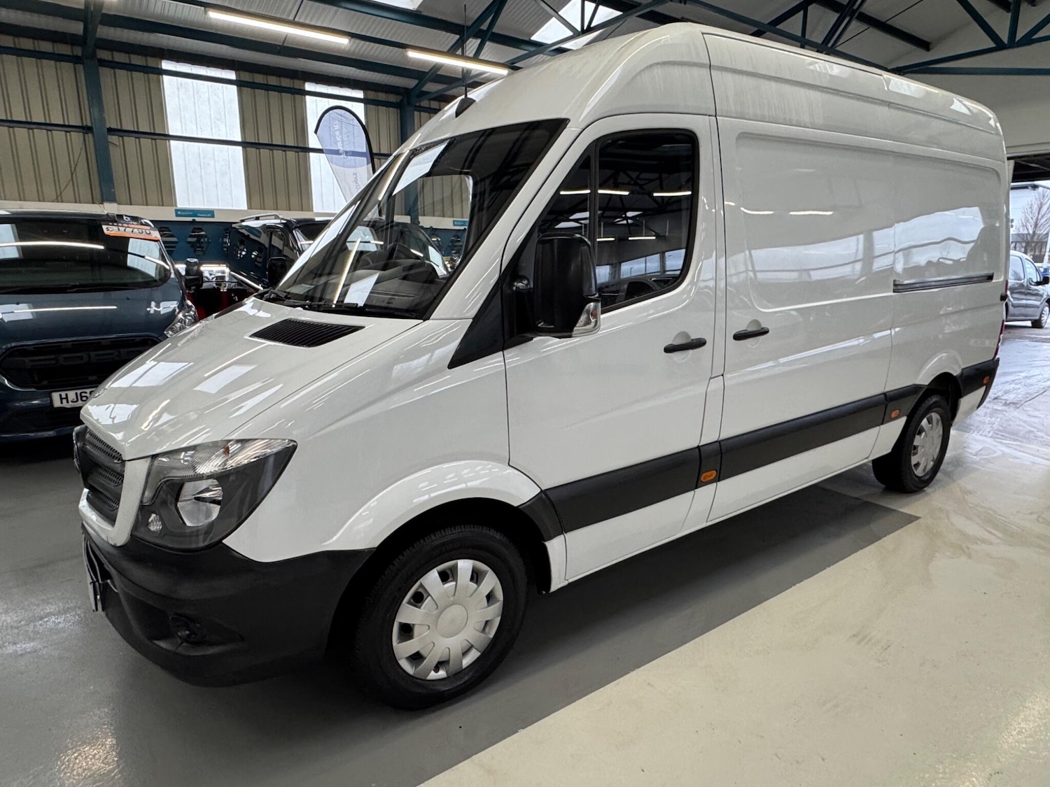 Used Mercedes-Benz Sprinter 2014 for sale - 77364327: Photo 10