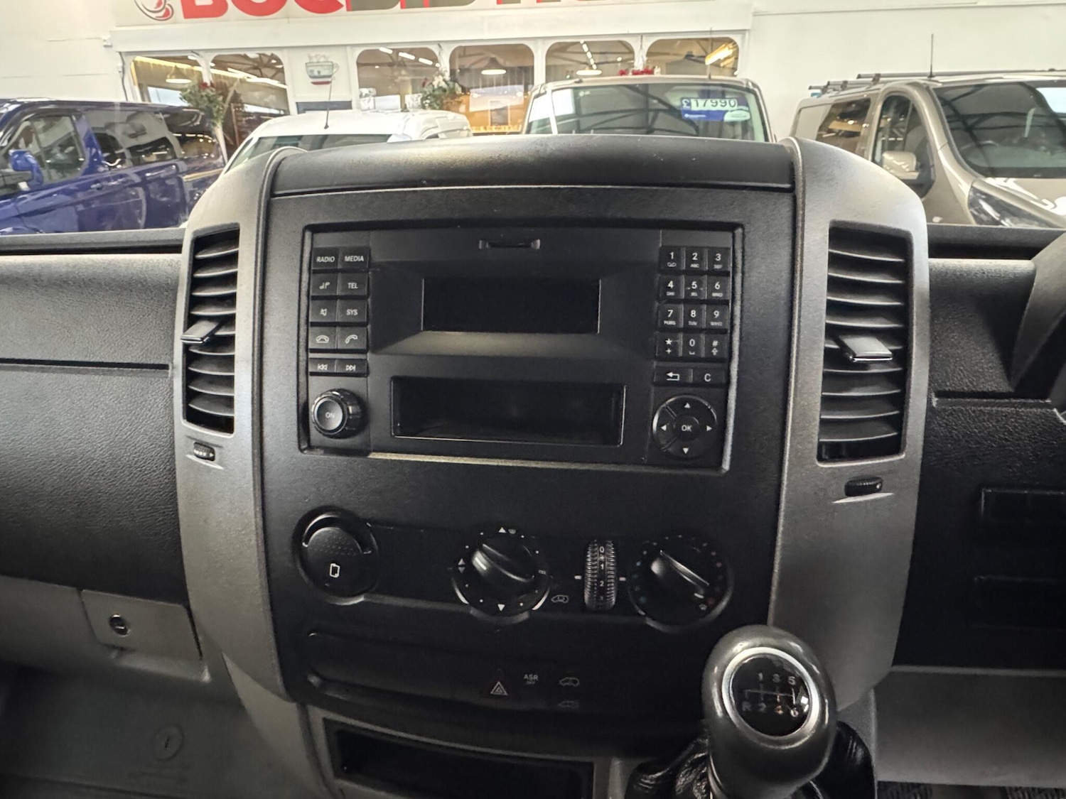 Used Mercedes-Benz Sprinter 2014 for sale - 77364327: Photo 21