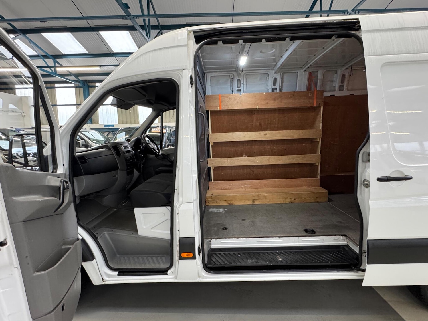 Used Mercedes-Benz Sprinter 2014 for sale - 77364327: Photo 37