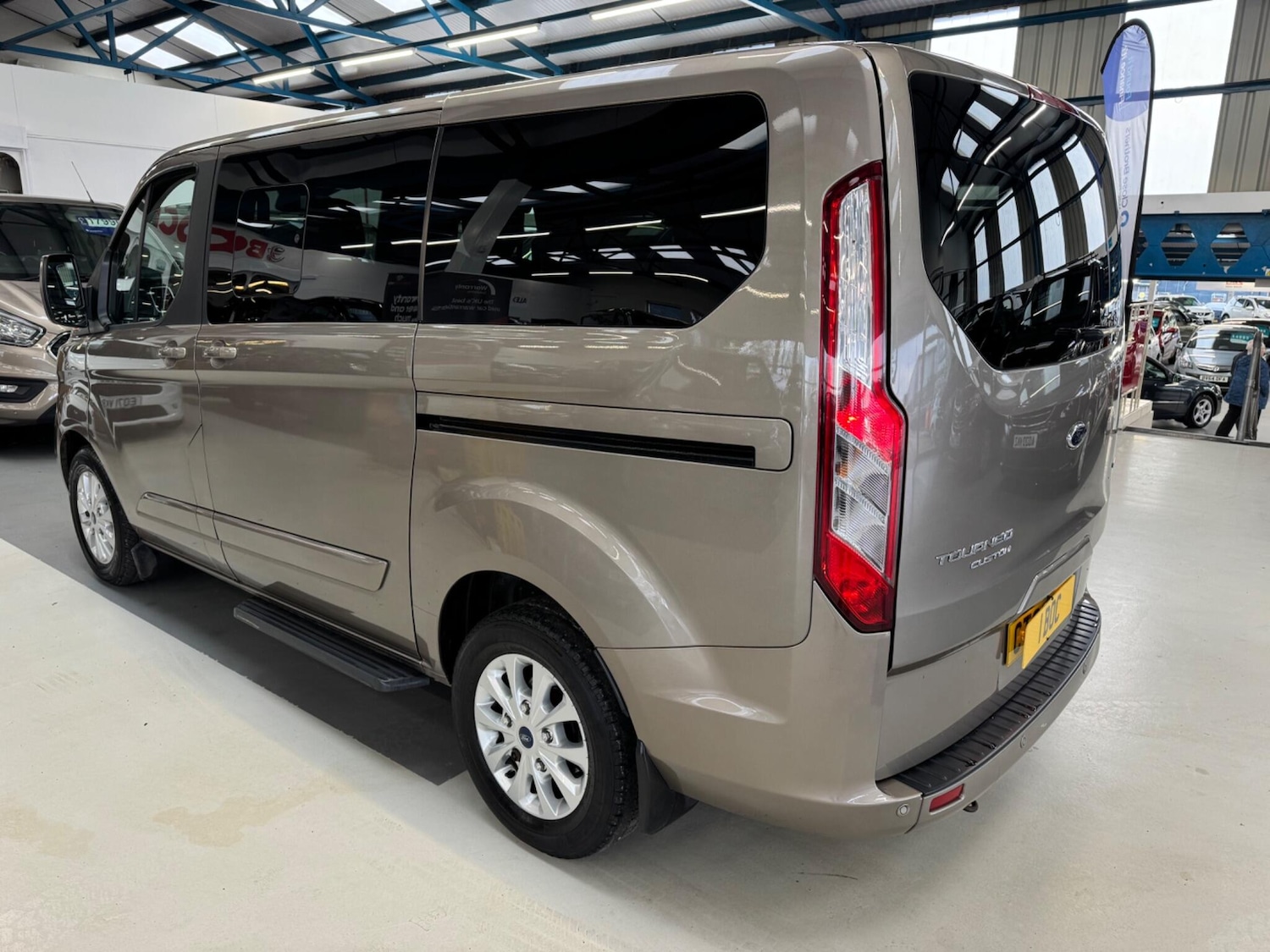 Used Ford Tourneo Custom 2018 for sale - 77410852: Photo 11