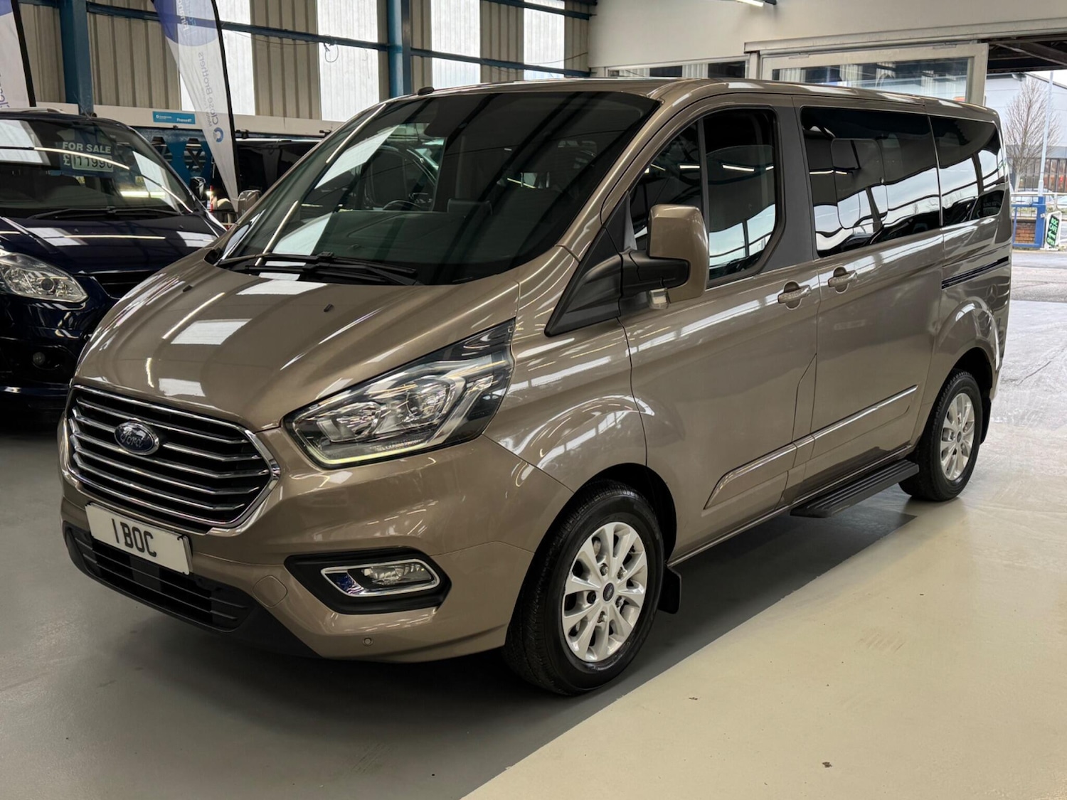 Used Ford Tourneo Custom 2018 for sale - 77410852: Photo 3
