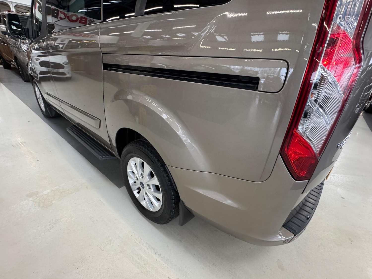 Used Ford Tourneo Custom 2018 for sale - 77410852: Photo 33