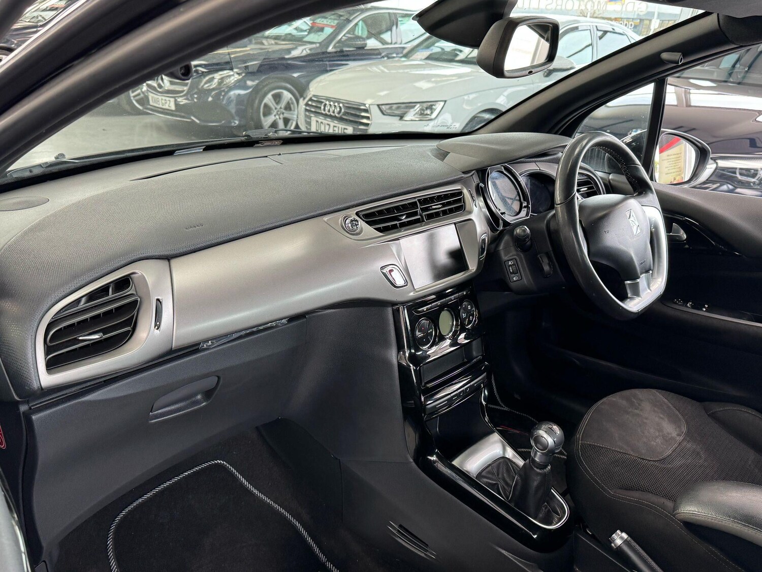 Used DS Automobiles DS 3 2016 for sale - 77573996: Photo 21