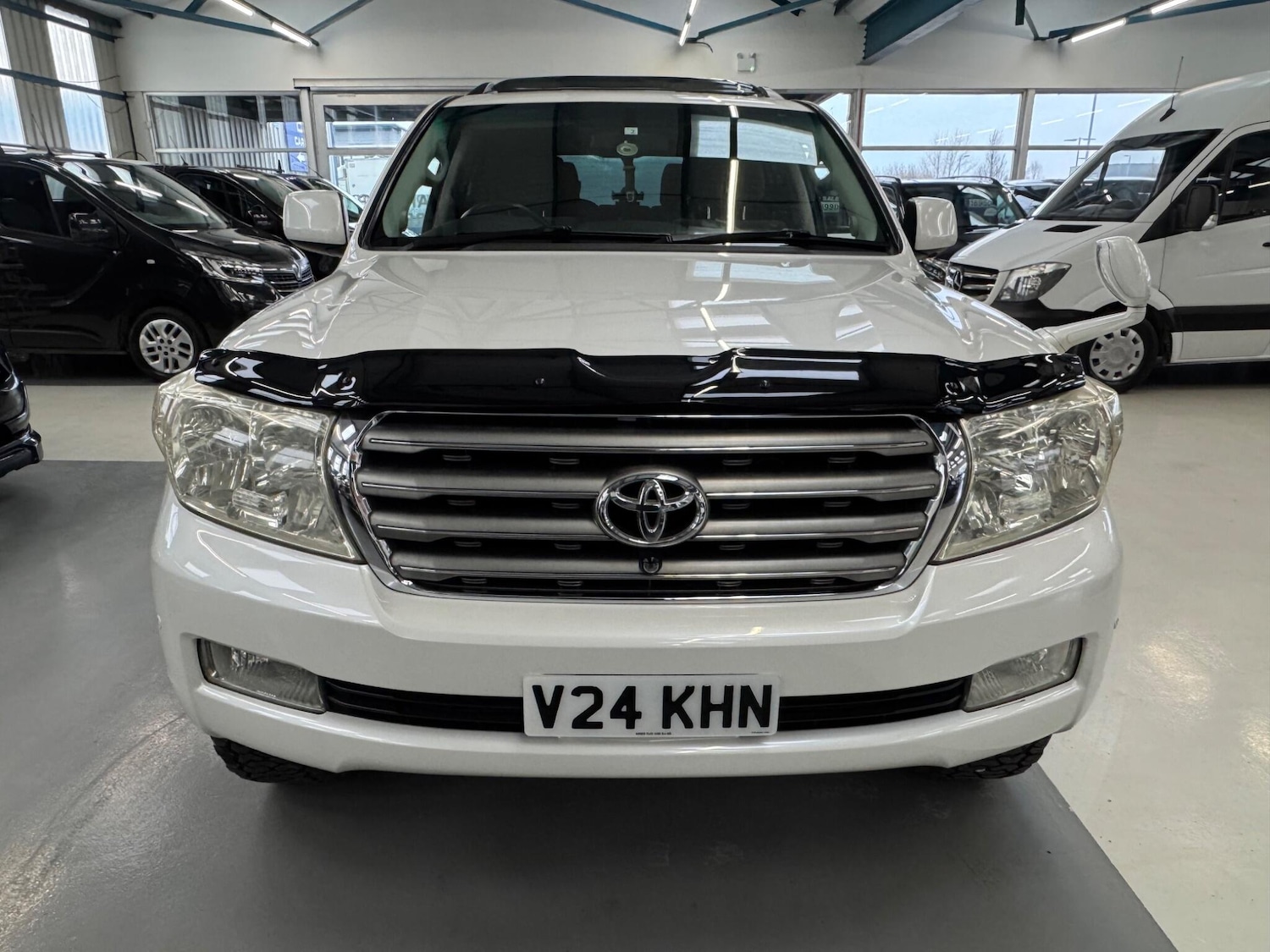 Used Toyota Land Cruiser 2023 for sale - 77424678: Photo 2