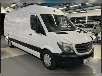 Used Mercedes-Benz Sprinter 2017 for sale - 77364344: Photo