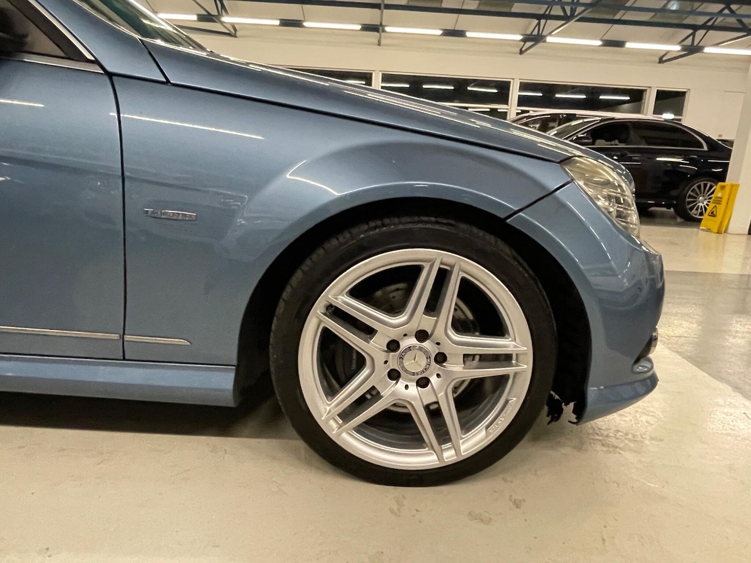 Used Mercedes-Benz C Class 2010 for sale - 77364339: Photo 15