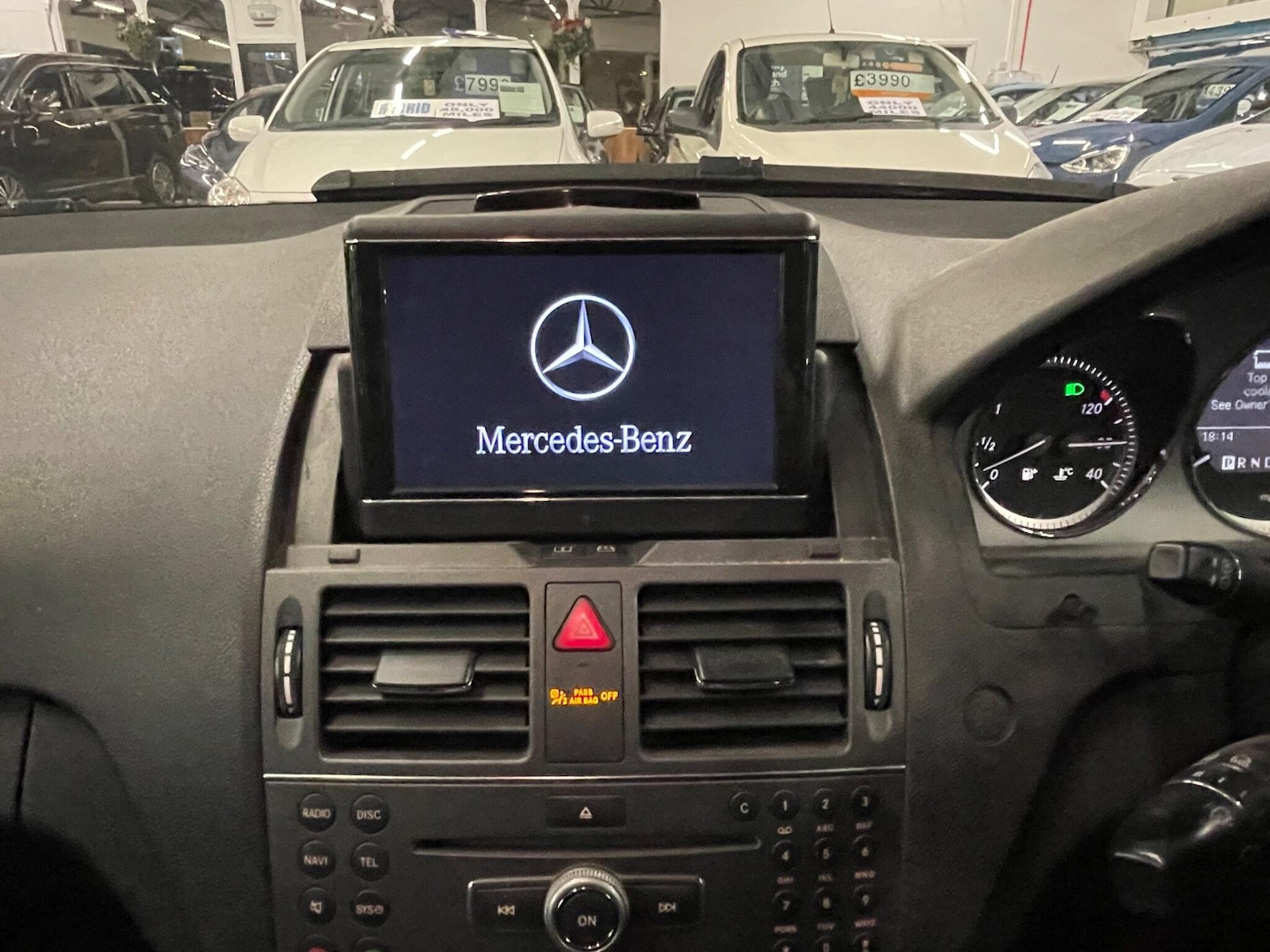 Used Mercedes-Benz C Class 2010 for sale - 77364339: Photo 16