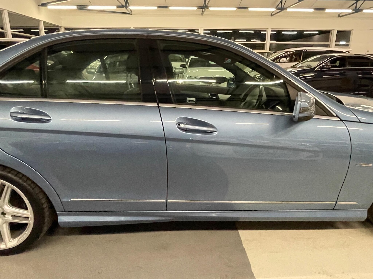 Used Mercedes-Benz C Class 2010 for sale - 77364339: Photo 6