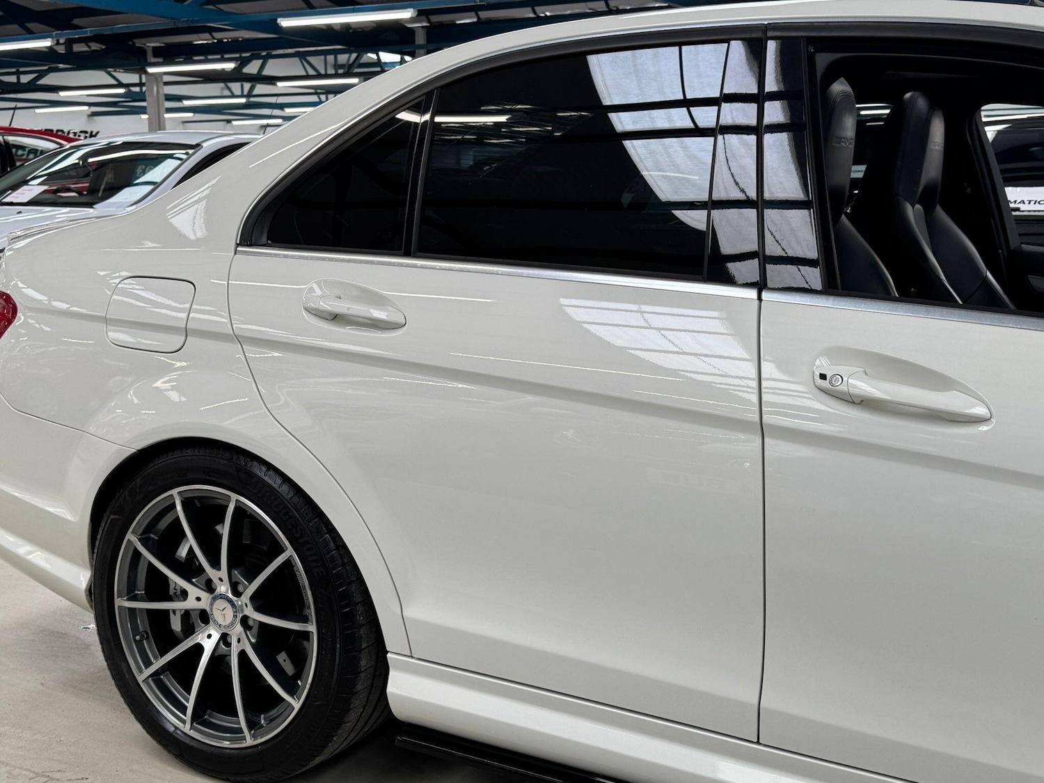 Used Mercedes-Benz C Class 2010 for sale - 77898401: Photo 34