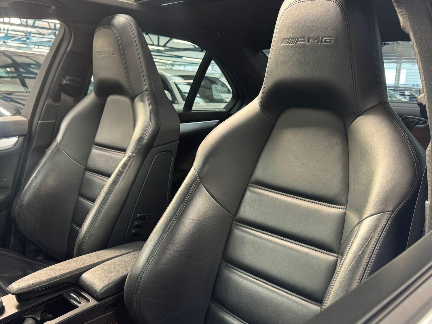 Used Mercedes-Benz C Class 2010 for sale - 77898401: Photo 42