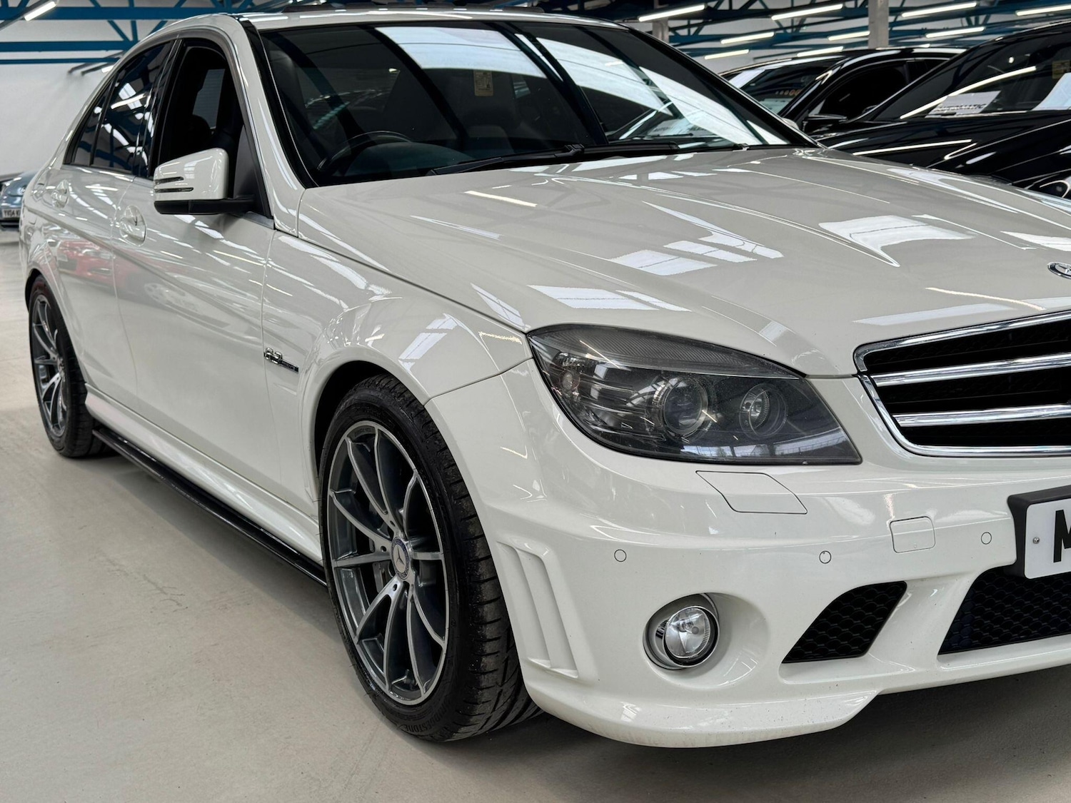 Used Mercedes-Benz C Class 2010 for sale - 77898401: Photo 5