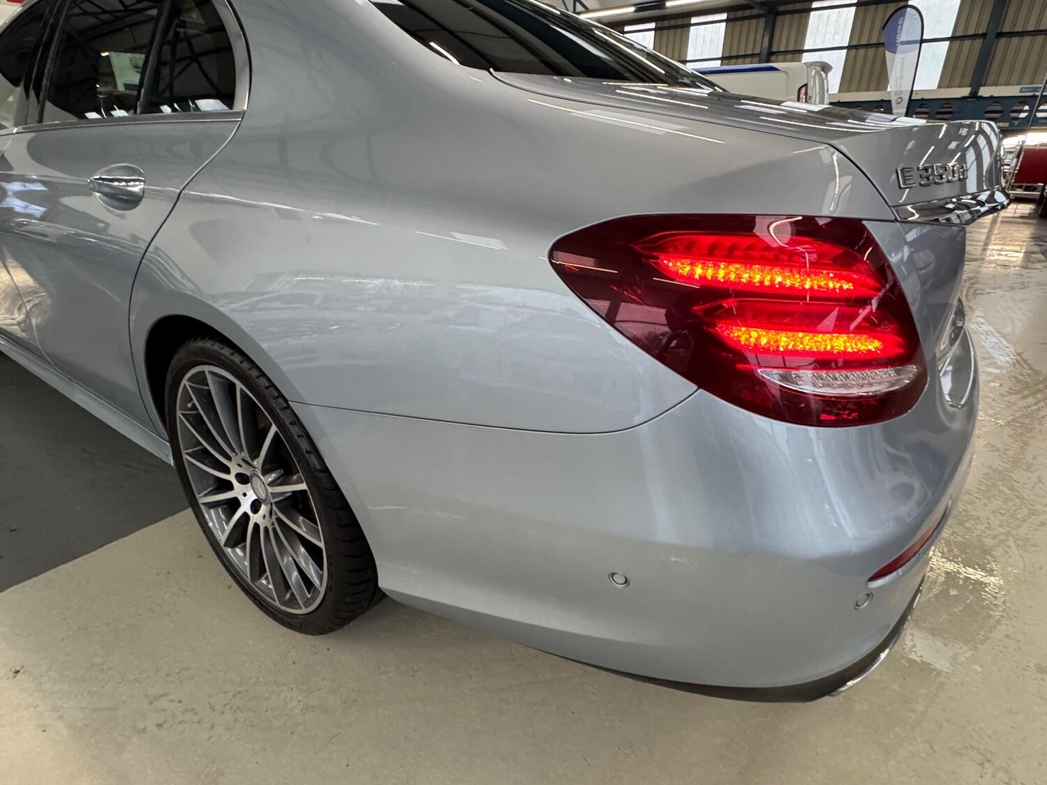 Used Mercedes-Benz E Class for sale - 77364287: Photo 32