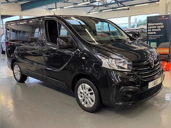 Renault Trafic feature image