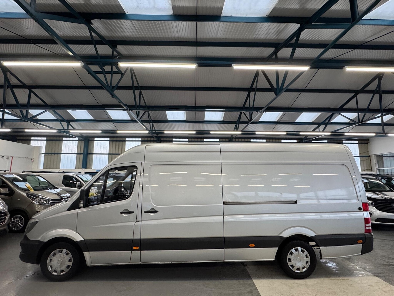 Used Mercedes-Benz Sprinter 2018 for sale - 77364298: Photo 3