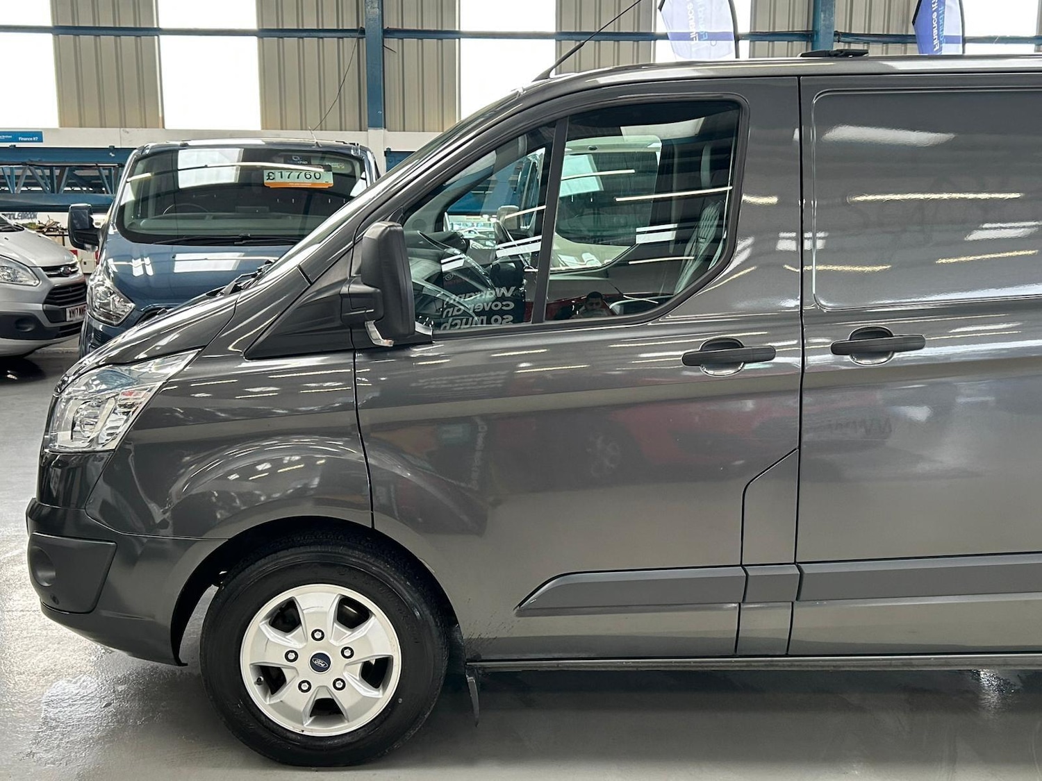 Used Ford Transit Custom for sale - 77550472: Photo 3