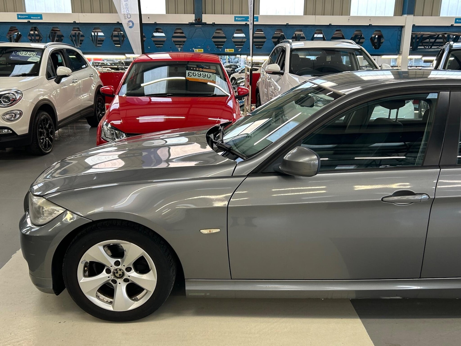 Used BMW 3 Series 2011 for sale - 77364348: Photo 3