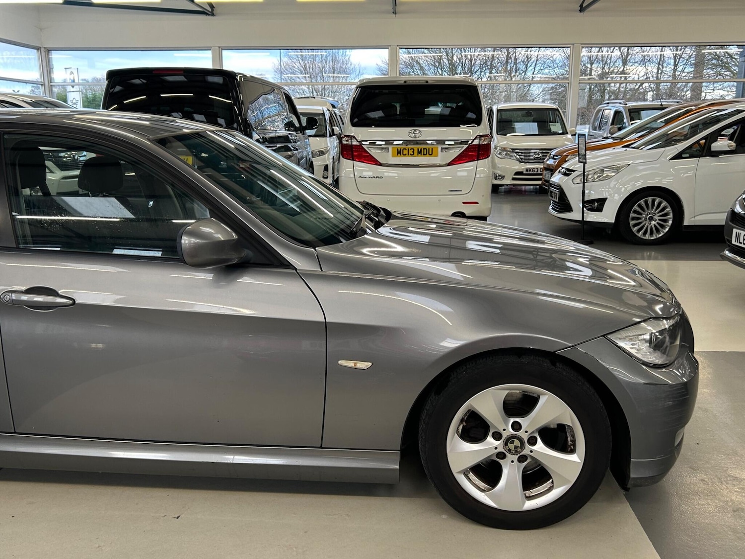 Used BMW 3 Series 2011 for sale - 77364348: Photo 8