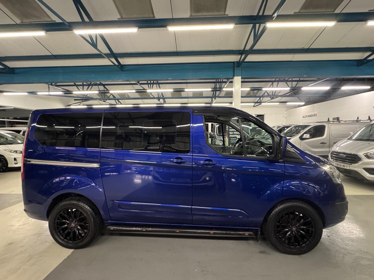 Used Ford Tourneo Custom for sale - 77364347: Photo 10