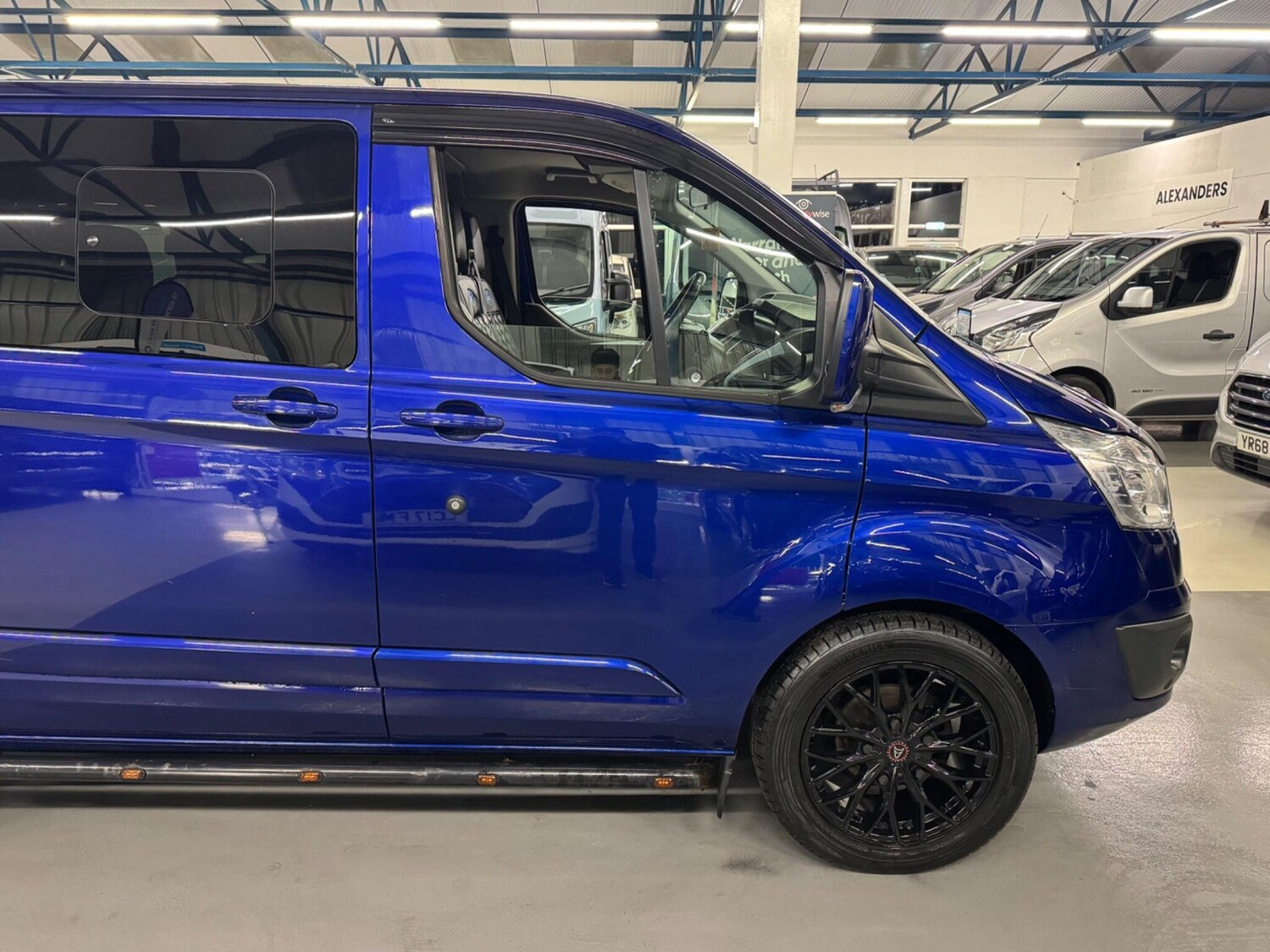 Used Ford Tourneo Custom for sale - 77364347: Photo 12