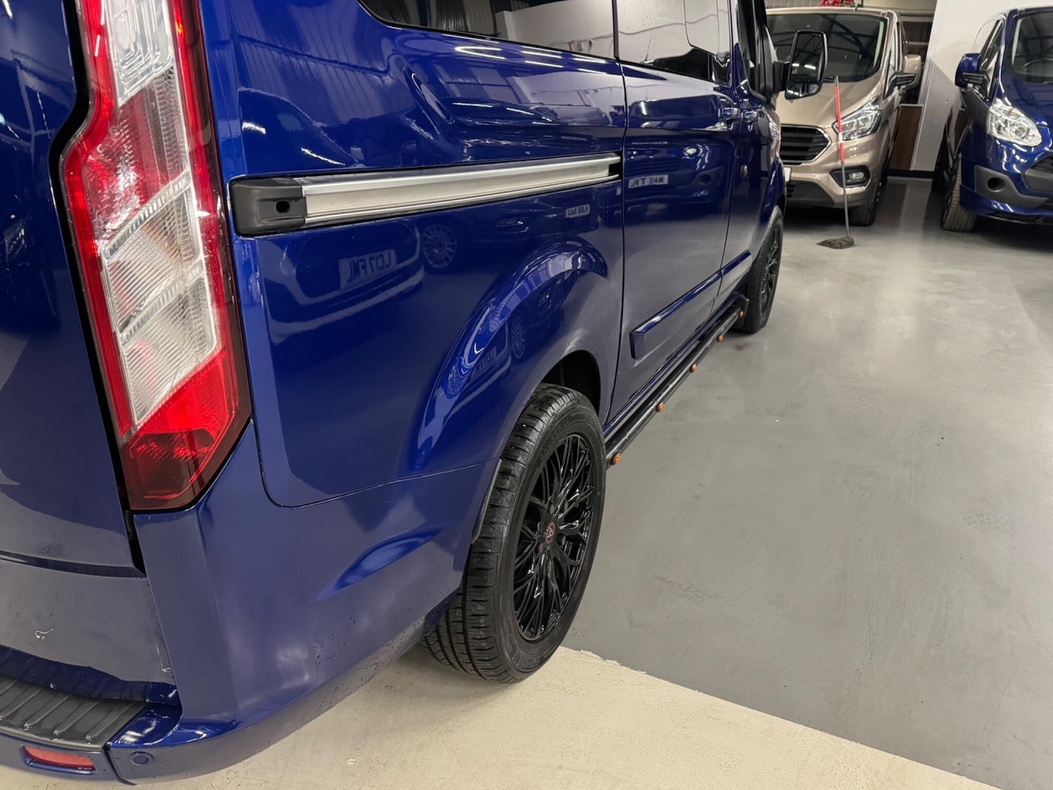 Used Ford Tourneo Custom for sale - 77364347: Photo 13