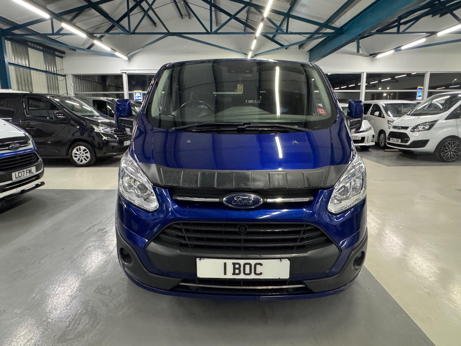 Used Ford Tourneo Custom for sale - 77364347: Photo 3
