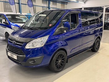 Used Ford Tourneo Custom 2017 for sale - 77364347: Photo