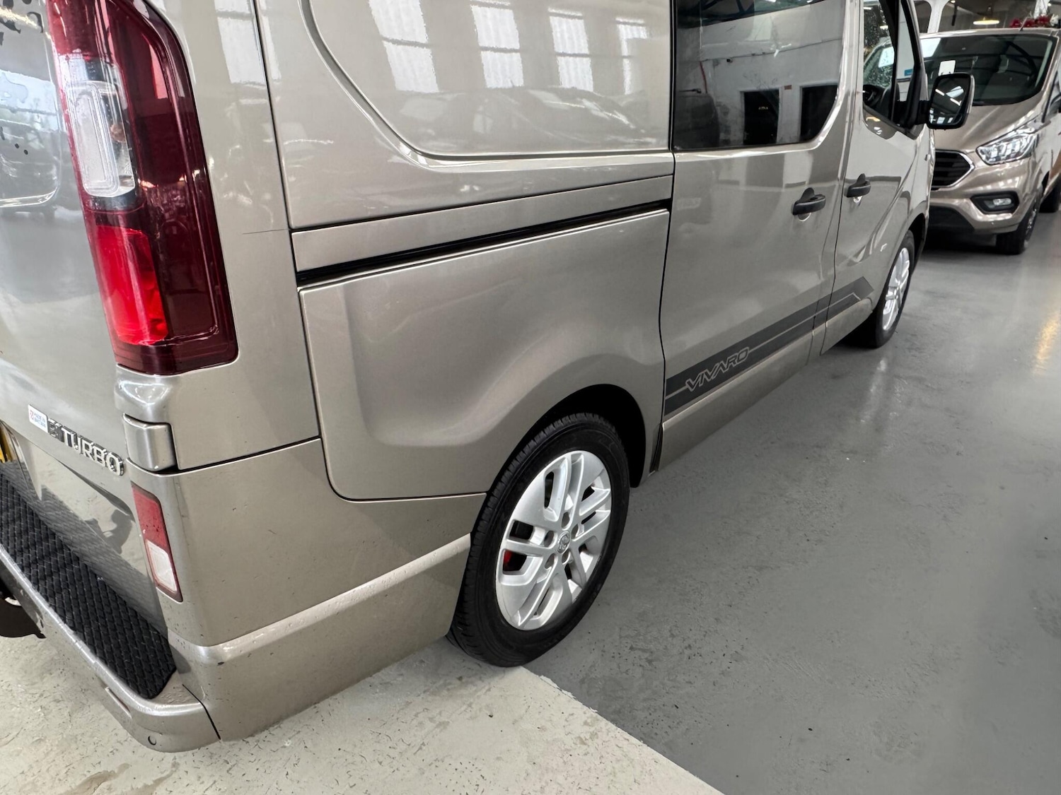 Used Vauxhall Vivaro 2017 for sale - 77364329: Photo 14