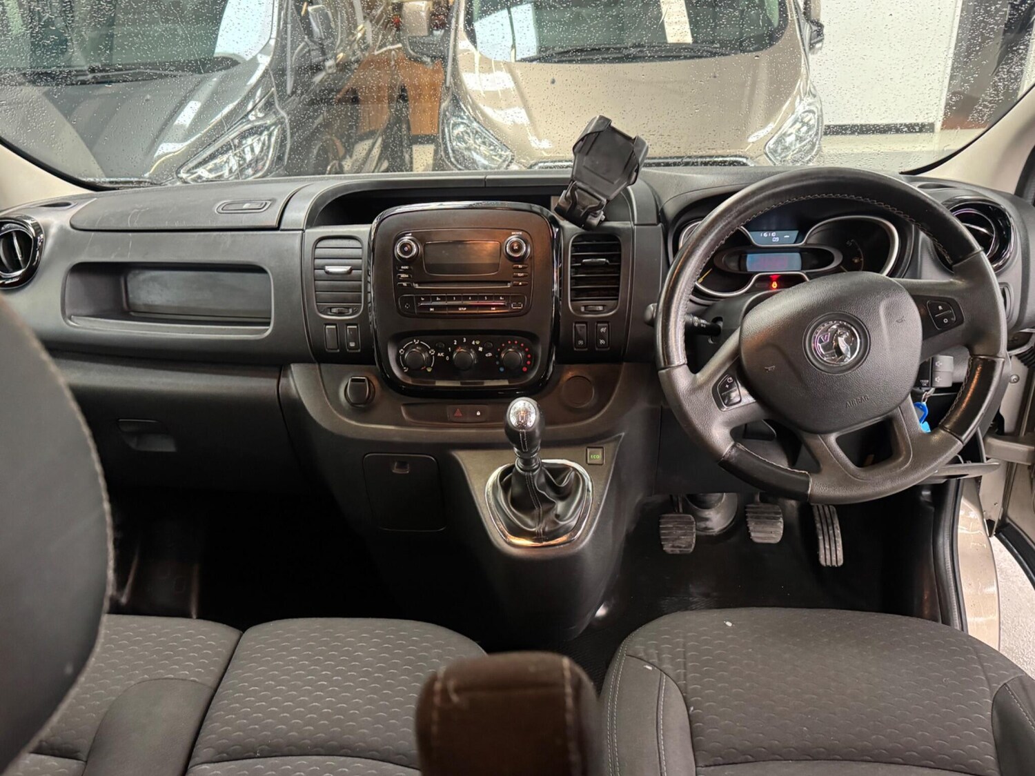 Used Vauxhall Vivaro 2017 for sale - 77364329: Photo 19