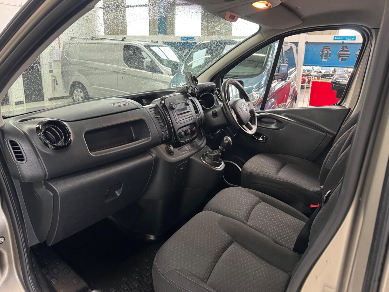 Used Vauxhall Vivaro 2017 for sale - 77364329: Photo 22