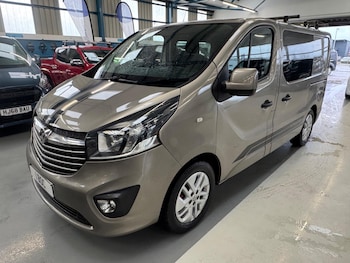Used Vauxhall Vivaro 2017 for sale - 77364329: Photo