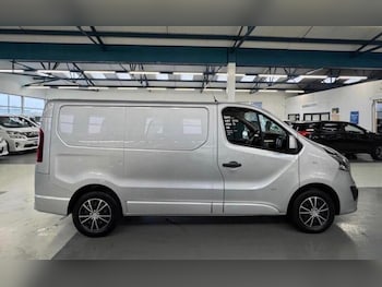 Used Vauxhall Vivaro 2017 for sale - 78636786: Photo