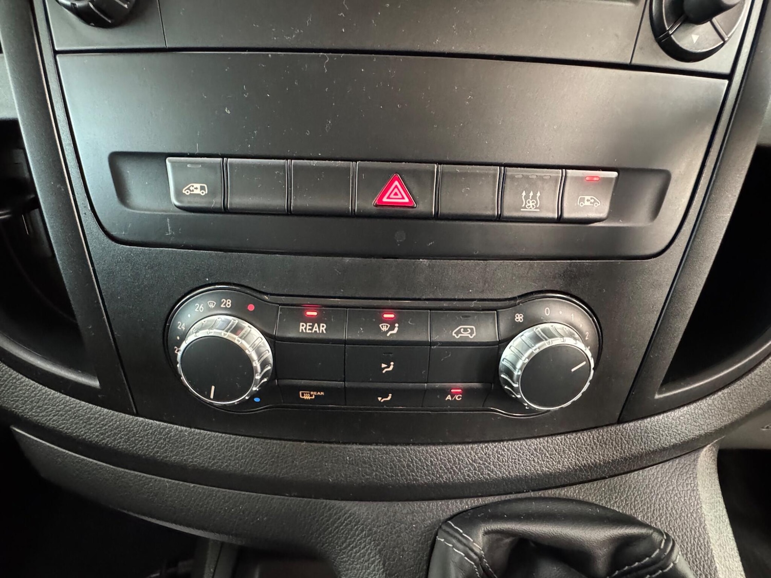 Used Mercedes-Benz Vito 2016 for sale - 77364376: Photo 19