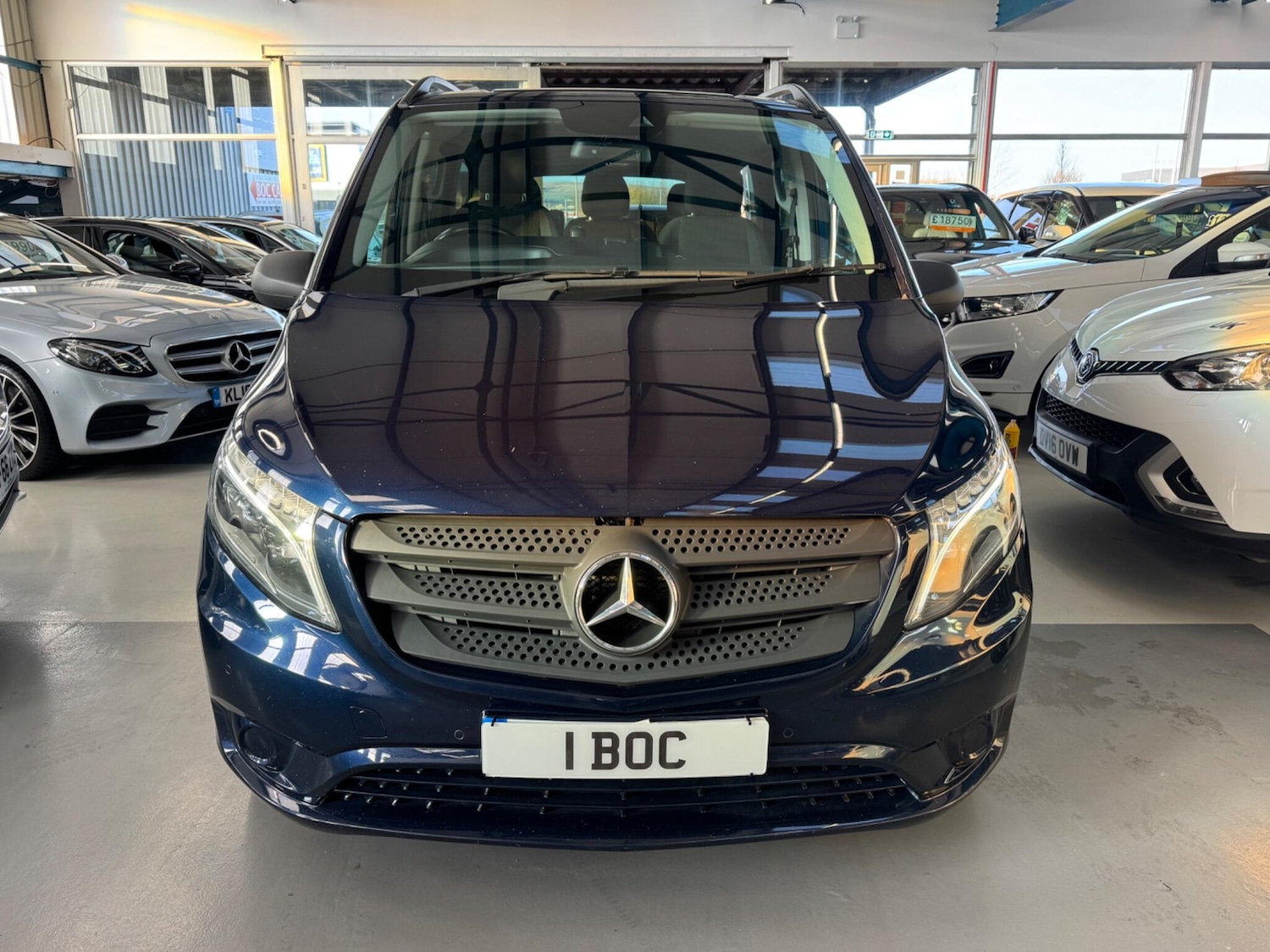 Used Mercedes-Benz Vito 2016 for sale - 77364376: Photo 2