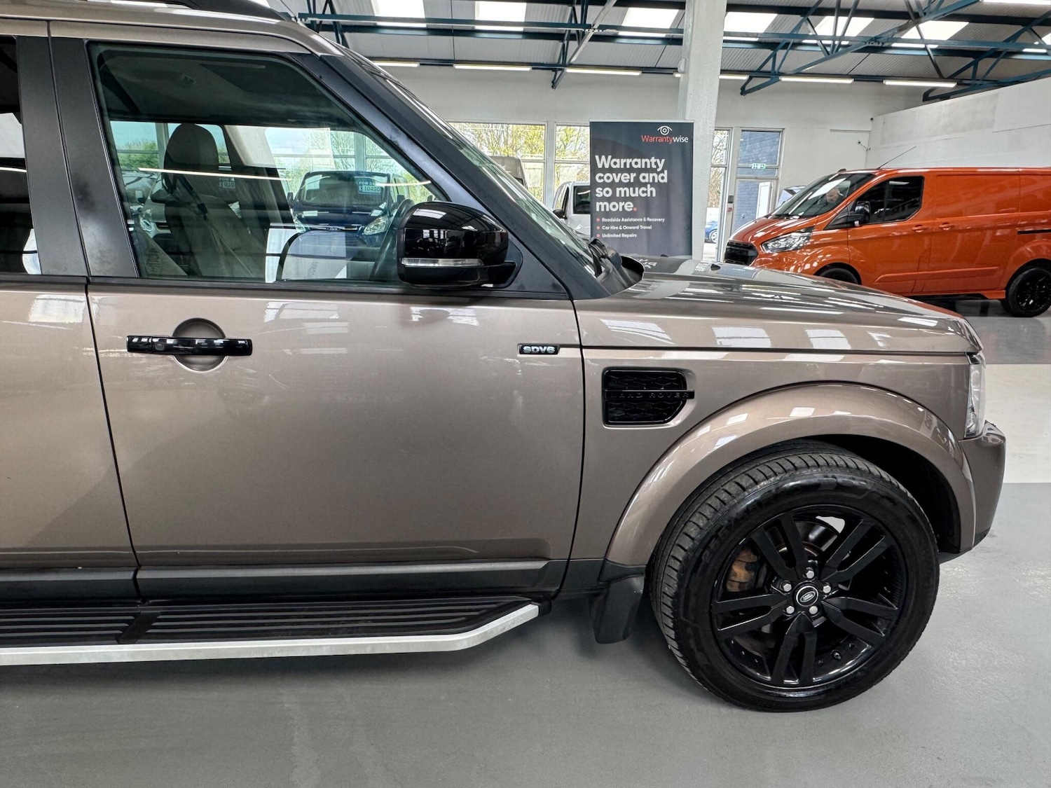 Used Land Rover Discovery 2015 for sale - 78099844: Photo 29