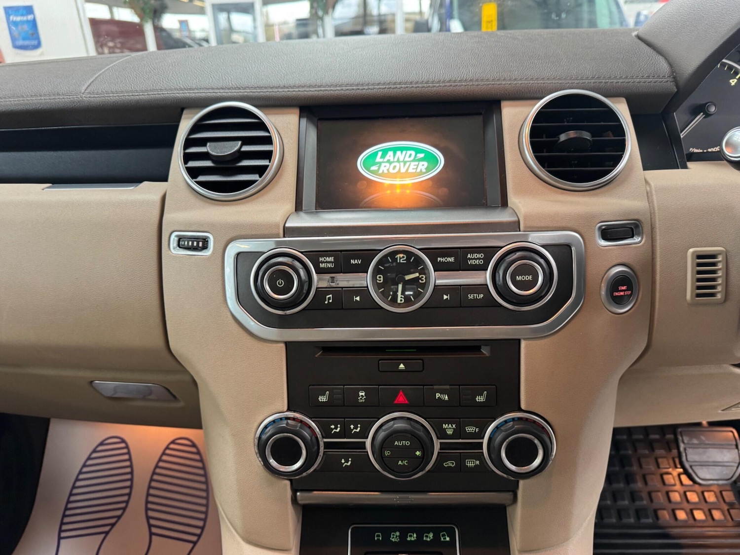 Used Land Rover Discovery 2015 for sale - 78099844: Photo 31