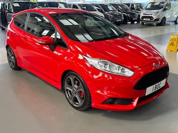 Used Ford Fiesta 2015 for sale - 78684360: Photo