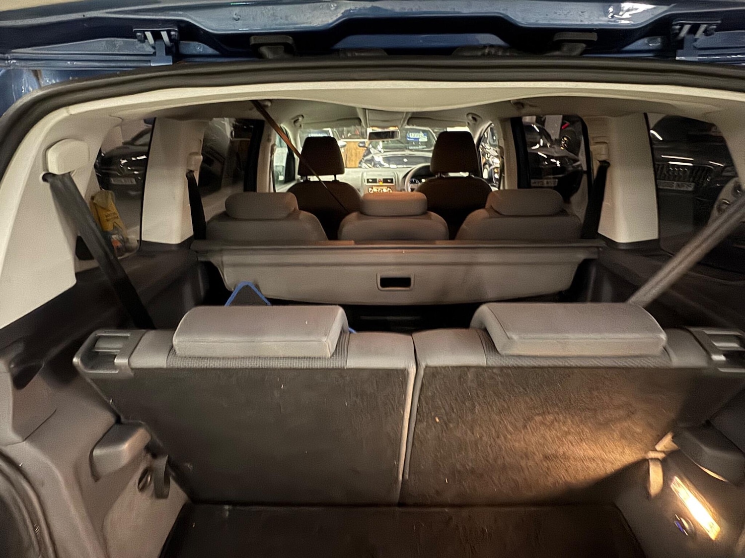 Used Volkswagen Touran 2012 for sale - 77696446: Photo 20