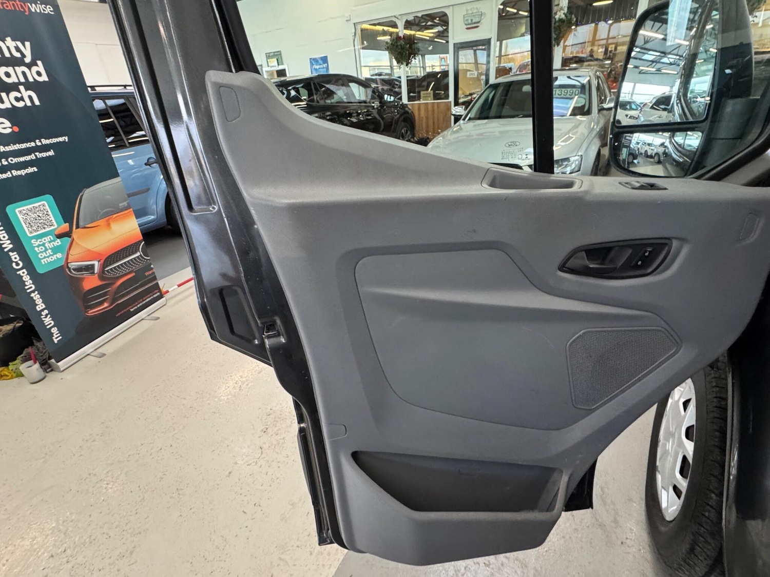 Used Ford Transit 2018 for sale - 77598162: Photo 15