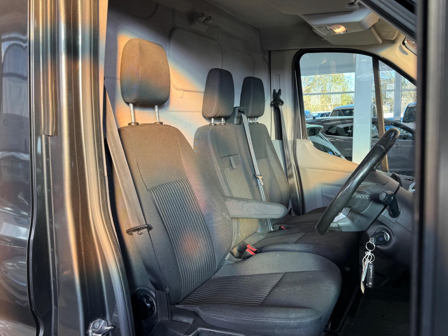 Used Ford Transit 2018 for sale - 77598162: Photo 9
