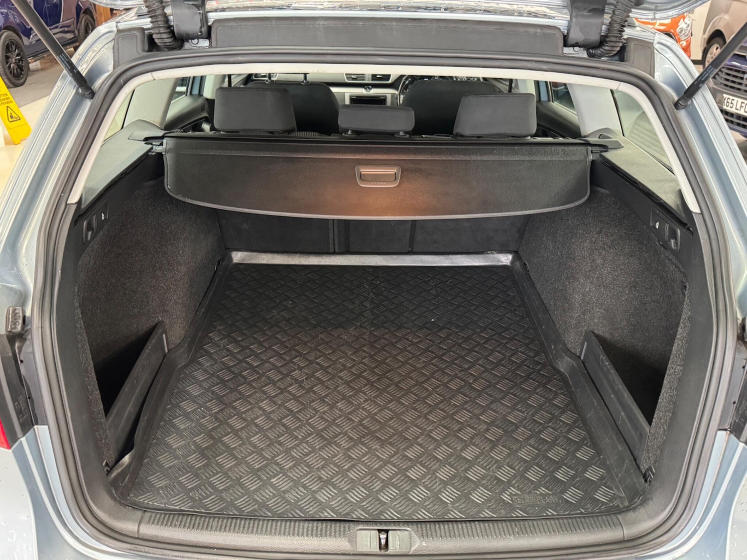 Used Volkswagen Passat 2012 for sale - 77882708: Photo 16